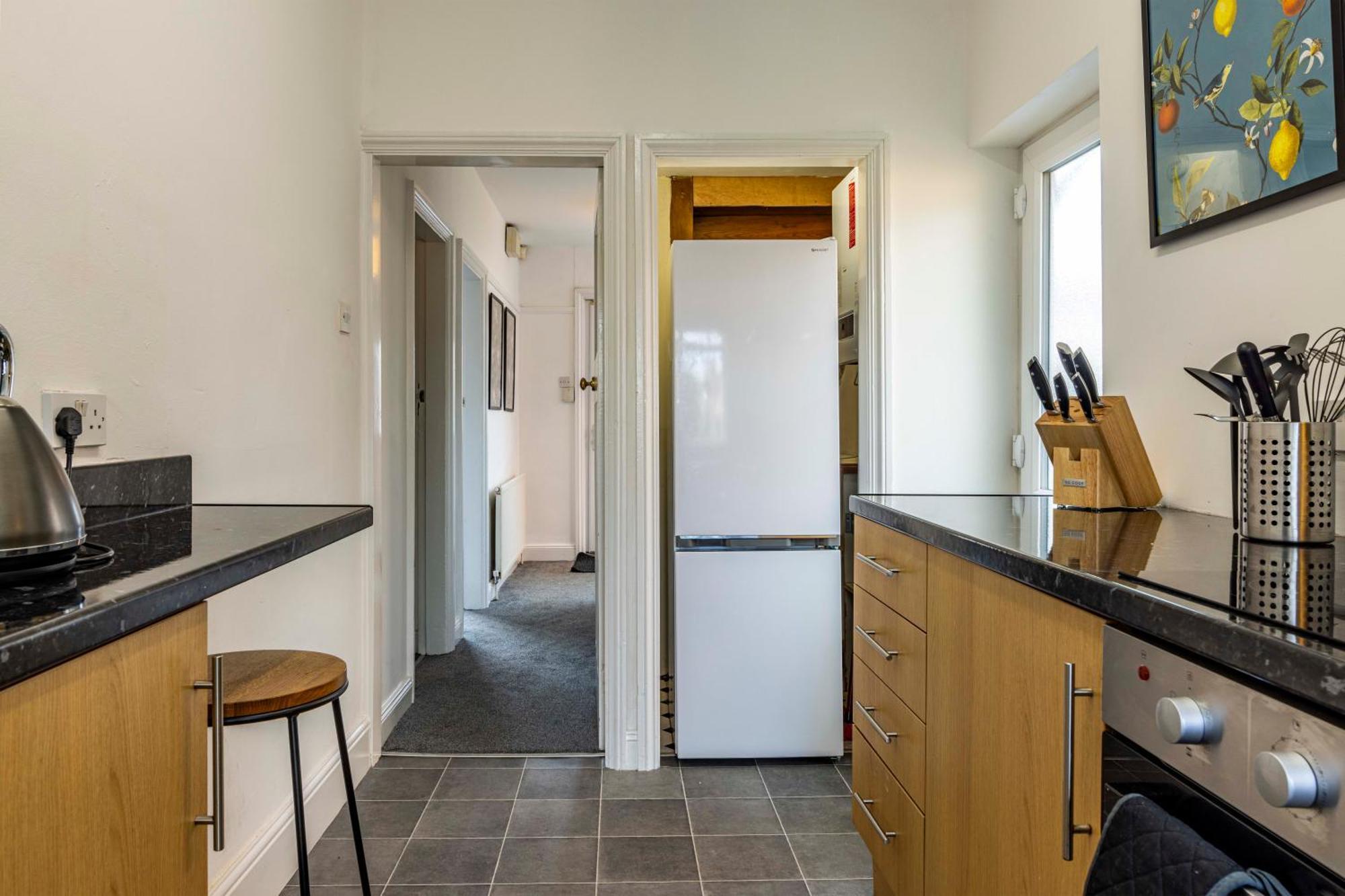 Lovely 4Bdr Home- Off Street Parking Sleeps 7 نوتينغهام المظهر الخارجي الصورة