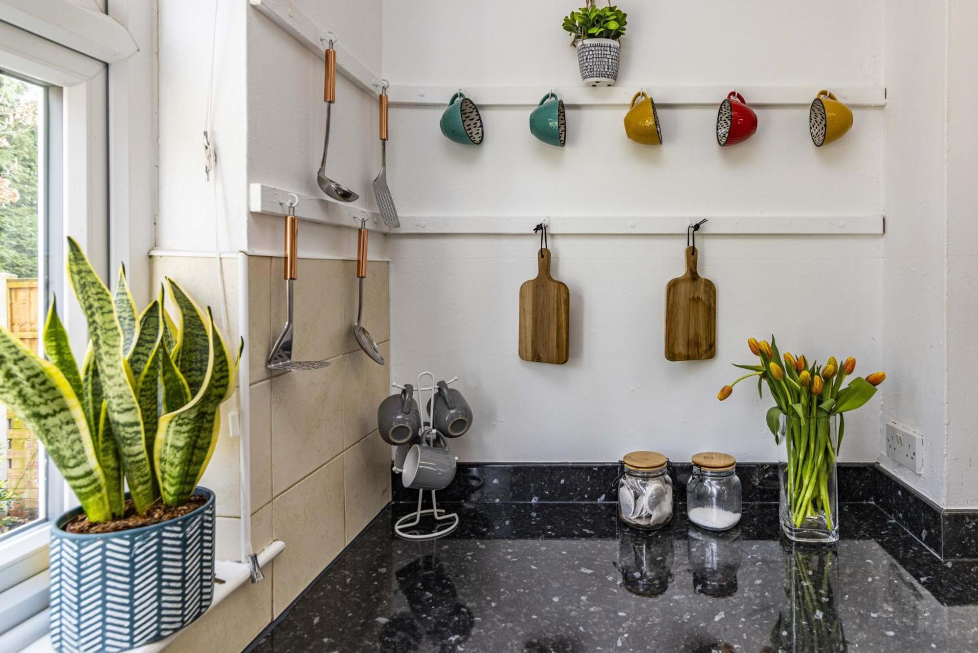 Lovely 4Bdr Home- Off Street Parking Sleeps 7 نوتينغهام المظهر الخارجي الصورة